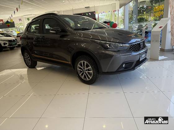 FIAT ARGO 1.3 FIREFLY FLEX TREKKING CVT FIAT ARGO 1.3 FIREFLY FLEX TREKKING CVT